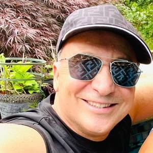 Meet your Posher, Bijan